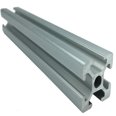 La Chine L'aluminium travaillé industriel d'extrusion supérieure profile 6063 6061 pour Windows et des portes fournisseur