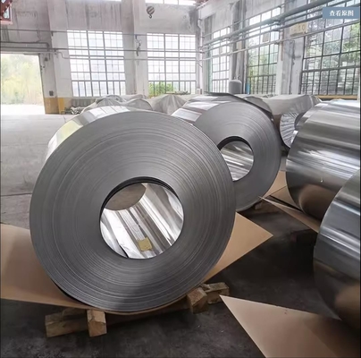 La Chine La couleur de RAL a enduit la bobine d'une première couche de peinture en aluminium de feuille pour l'usage industriel fournisseur
