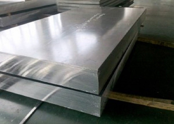 La Chine Plat de finition d'alliage d'aluminium de moulin, feuille 1050 H14 en aluminium avec le papier fournisseur