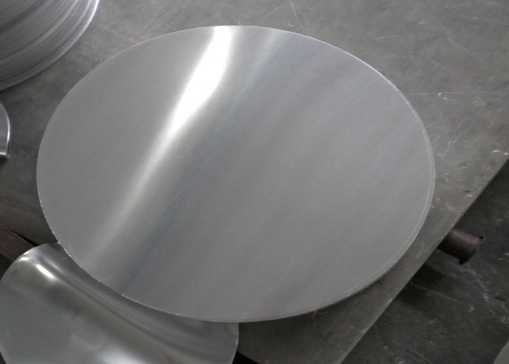 La Chine Plat en aluminium ASTM B209 en aluminium du cercle 1050 de feuille d'étirage profond 1060 approuvé fournisseur