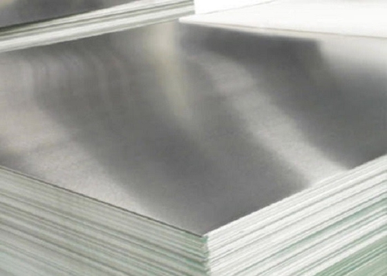 La Chine Plat plat argenté adapté aux besoins du client d'alliage d'aluminium avec anodiser la finition extérieure lisse fournisseur